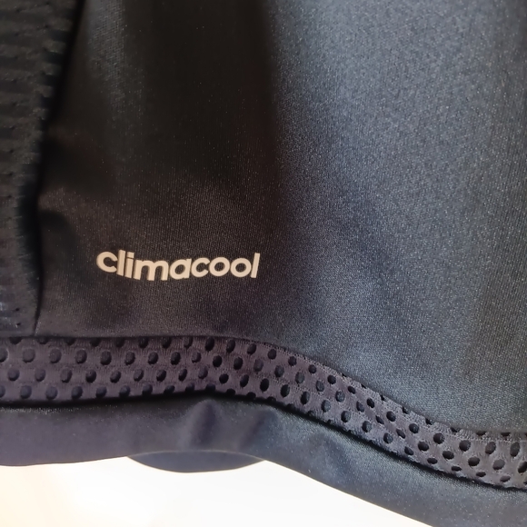 Adidas Bayern Munchen Soccer Jersey - Picture 6 of 9